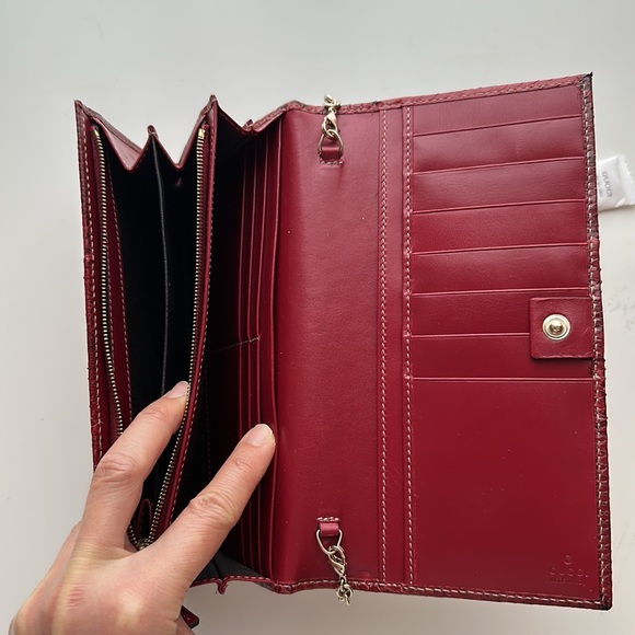 Authentic Gucci python leather wallet on chain - crossbody or clutch - Picture 7 of 10